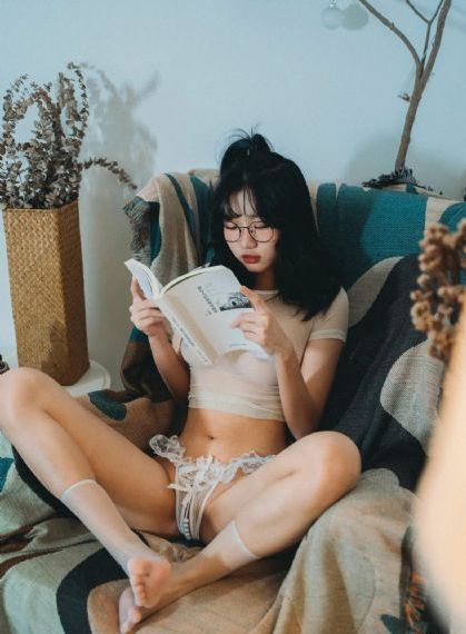 女友年轻的继牳4_高清电影全集观看